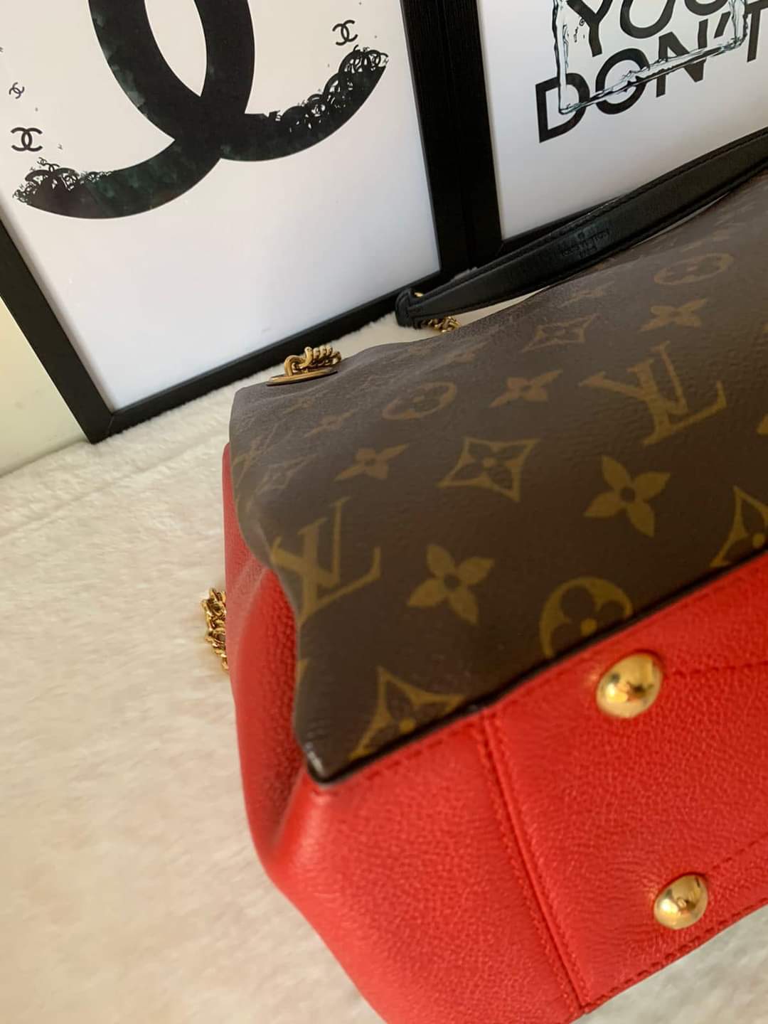WHAT'S IN MY BAG?  LOUIS VUITTON SURENE MM👜 