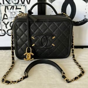▪️ Chanel Filigree Vanity Case Medium Chain Bag▪️