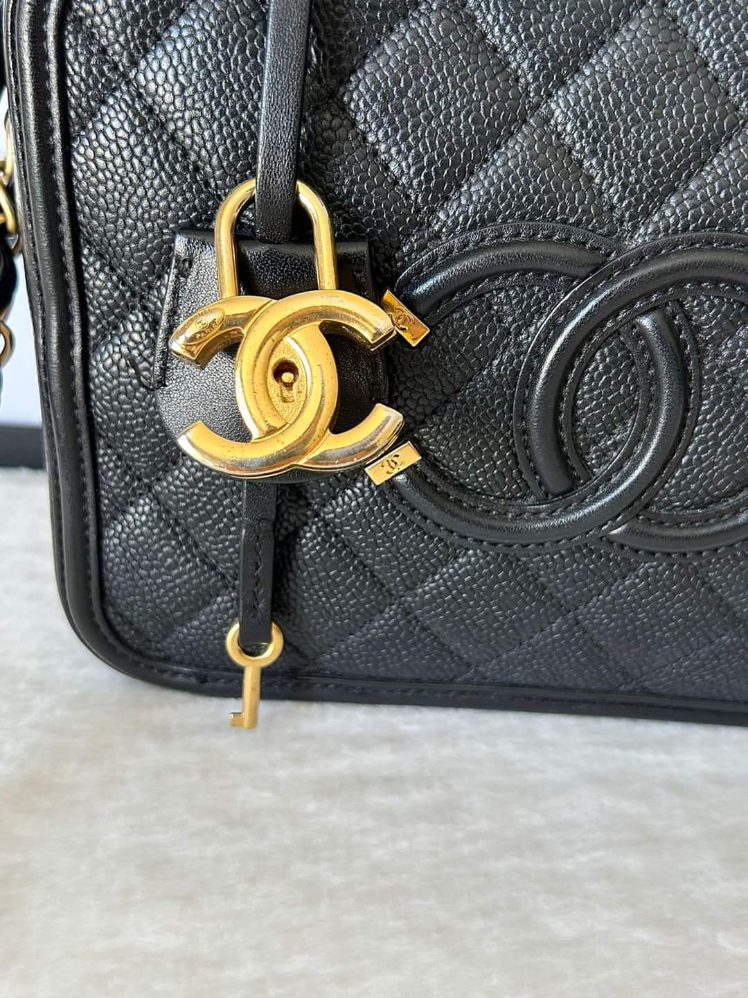 Chanel Black Quilted Caviar Leather Medium CC Filigree Vanity Case