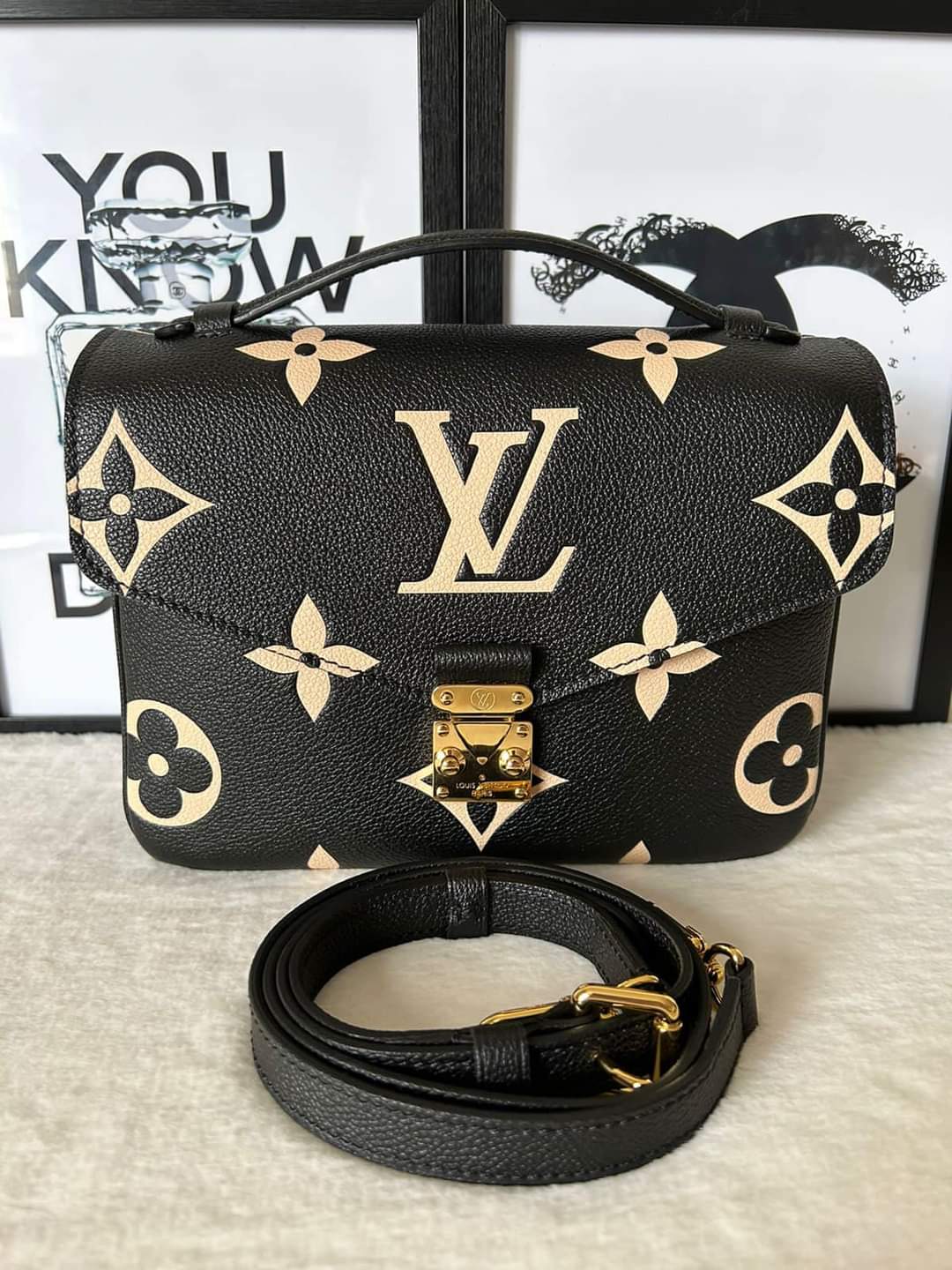Louis Vuitton, Bags, Louis Vuitton Pochette Metis Black