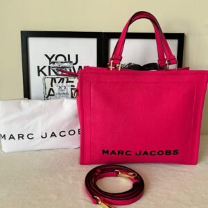▪️Marc Jacobs Box Shopper 2- way Bag▪️