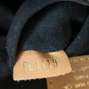 ▪️Boite Chapeau Souple MM Bag in Giant Monogram Reverse▪️