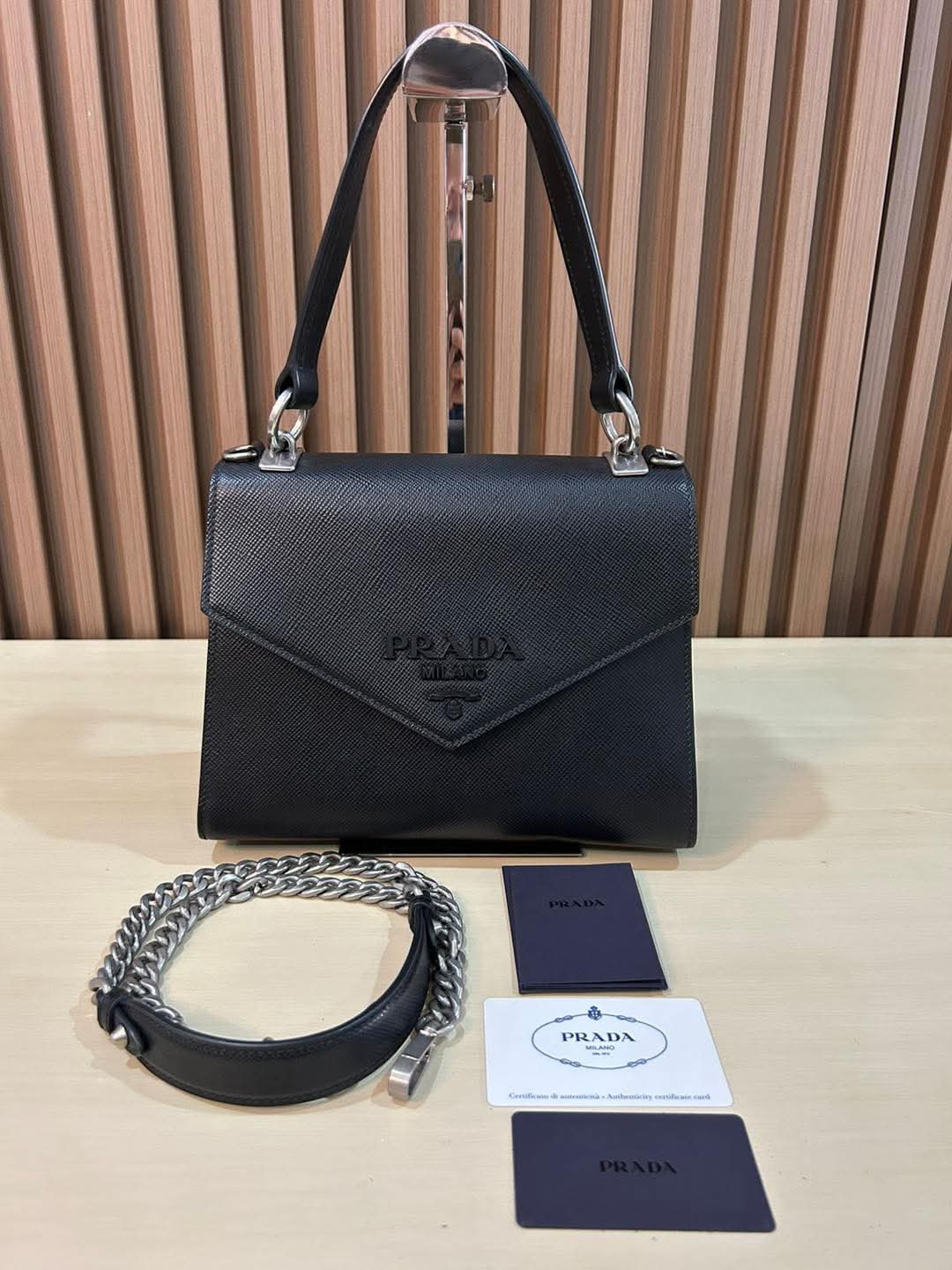 ▪️P R A D A Monochrome in Black on Black Bag▪️