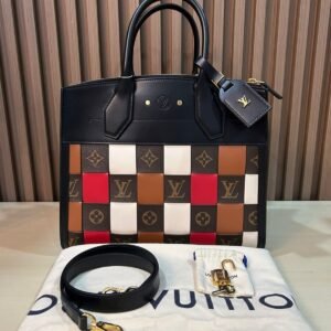 ▪️L V Steamer MM Check Bag ( Limited Edition)▪️