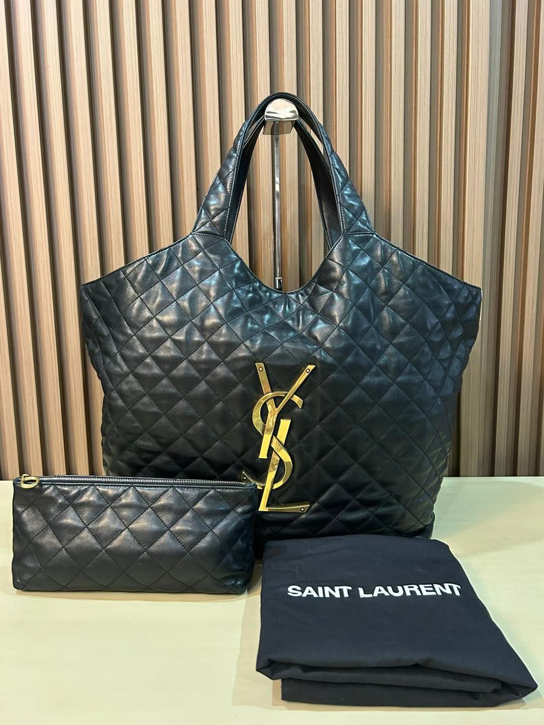 ▪️Saint L aur ent Icare Maxi Shopping Bag ▪️