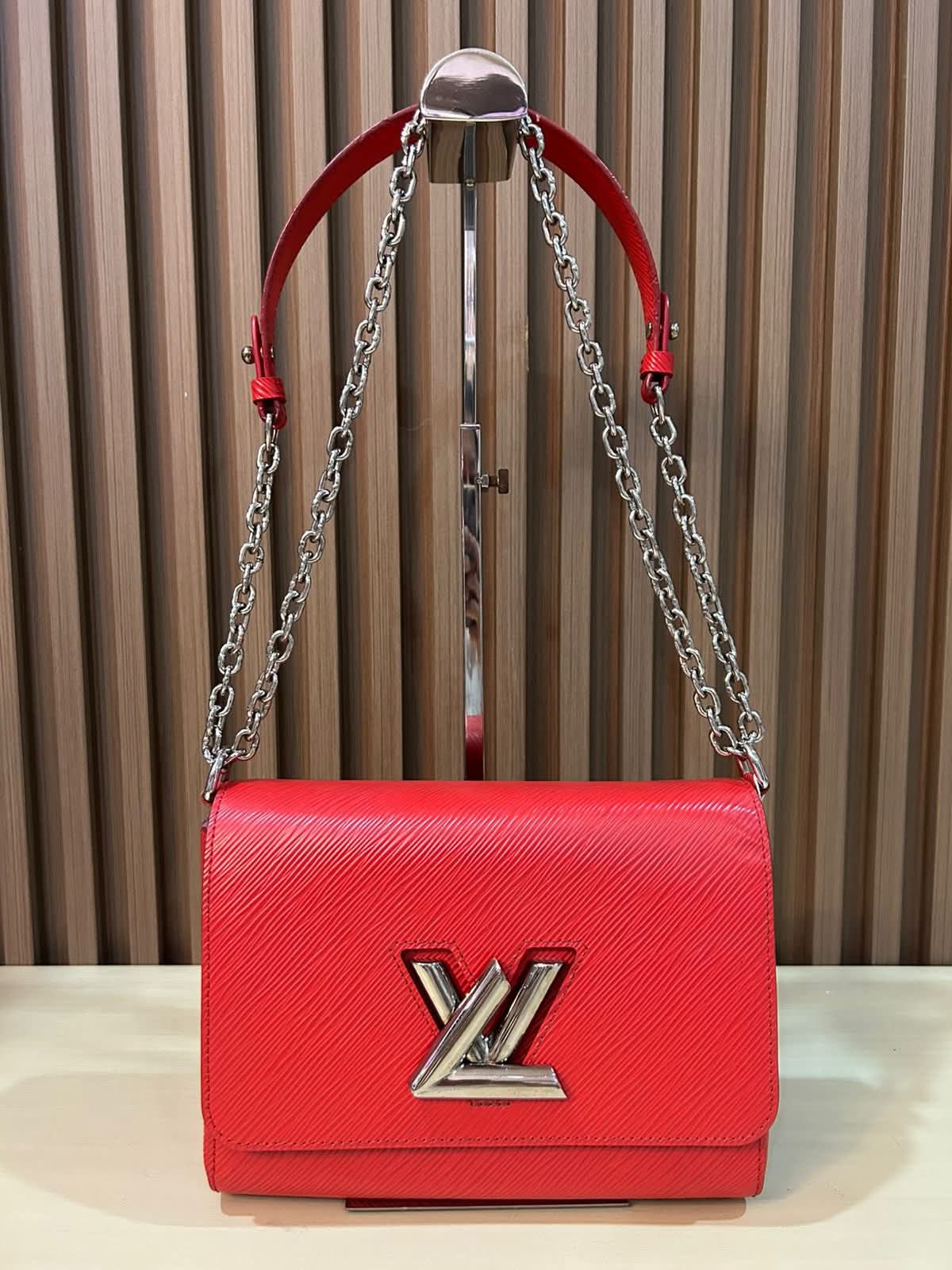 ▪️L V Twist MM Bag▪️