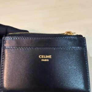 ▪️C E L I N E Triomphe Compact Wallet (New  Design)▪️