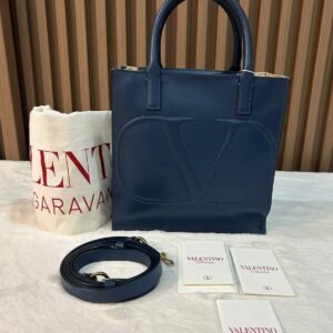 ▪️Valen tino Small VLogo Walk Tote Bag ▪️